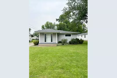 362 E 47th Street, Lorain, OH 44052 - Photo 1