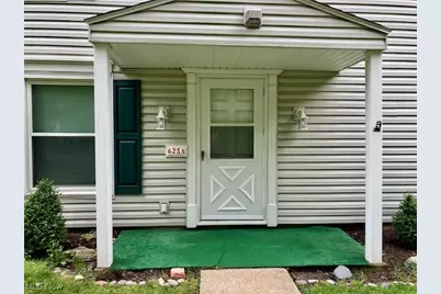 625 Canterbury Lane #27  A, Medina, OH 44256 - Photo 1