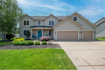 7818 Huntington Circle, Boardman, OH 44512 - Photo 1