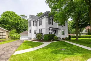 1237 Center St, Ashland, OH 44805 - Photo 1