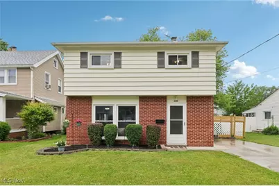 30221 Harrison Street, Willowick, OH 44095 - Photo 1