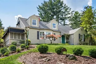 2775 W Ridgewood Cir, Zanesville, OH 43701 - Photo 1