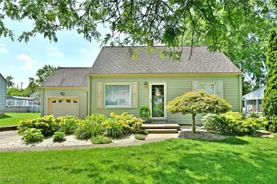 437 Hazel Street, Girard, OH 44420 - Photo 1