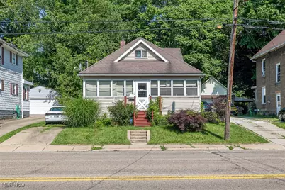 170 W State Street, Barberton, OH 44203 - Photo 1