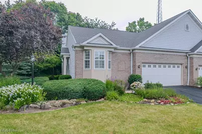 583 Mock Orange Circle, Chagrin Falls, OH 44023 - Photo 1