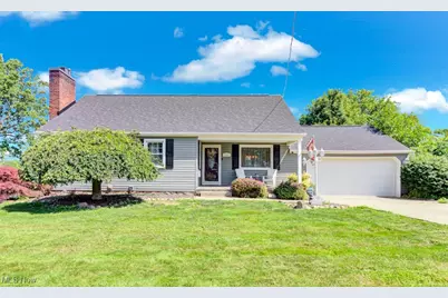 201 Noble Street W, East Canton, OH 44730 - Photo 1