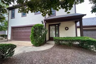 866 Hanover Ct, Akron, OH 44313 - Photo 1