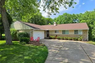 621 Brookpark Dr, Cuyahoga Falls, OH 44223 - Photo 1