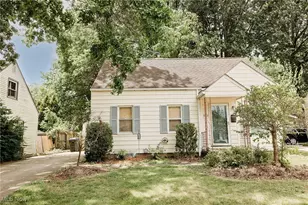 3190 Oakwood Dr, Cuyahoga Falls, OH 44221 - Photo 1