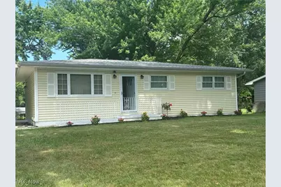 2110 S Hawkins Avenue, Akron, OH 44314 - Photo 1