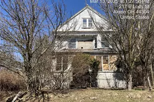 221 E Lods St, Akron, OH 44304 - Photo 1