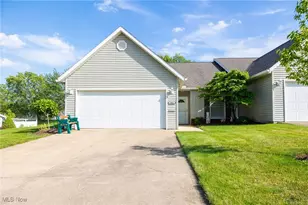903 King Ridge Dr, Ashland, OH 44805 - Photo 1