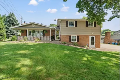 2615 Daffodil Street NE, Canton, OH 44705 - Photo 1