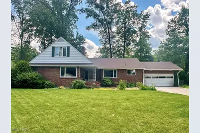 3608 Northwood Drive SE, Warren, OH 44484 - Photo 1