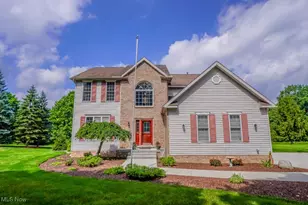 8492 Evergreen Dr, Northfield, OH 44067 - Photo 1