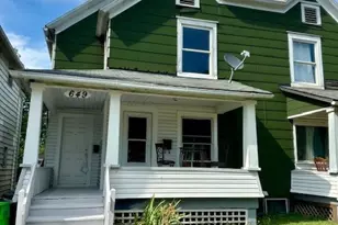 649 W Hopocan Ave, Barberton, OH 44203 - Photo 1