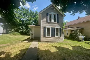 251 Arch St, Akron, OH 44304 - Photo 1