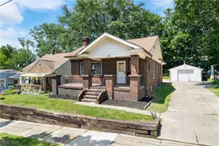 929 Iona Ave, Akron, OH 44314 - Photo 1
