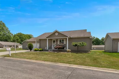 603 S Raccoon Road #54, Youngstown, OH 44515 - Photo 1