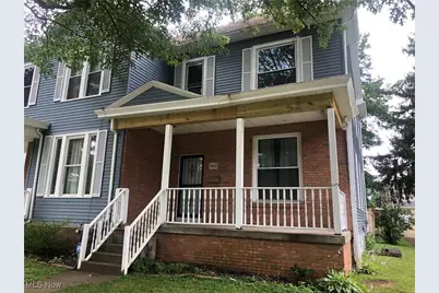 942 Locust Avenue, Zanesville, OH 43701 - Photo 1