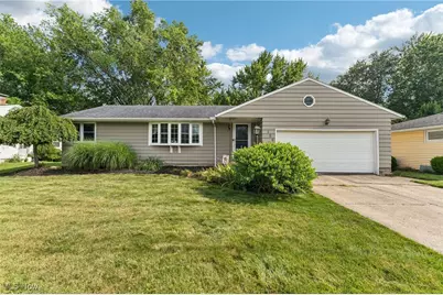 129 Whitman Boulevard, Elyria, OH 44035 - Photo 1