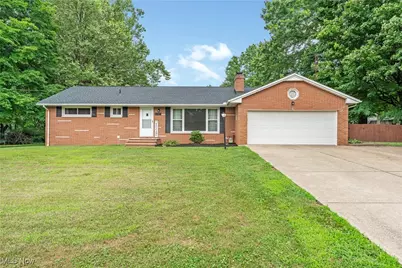 6767 Chippewa Avenue NW, North Canton, OH 44720 - Photo 1