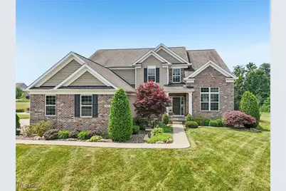 685 Shannon Place, Aurora, OH 44202 - Photo 1