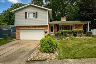 1423 Shanabrook Dr, Akron, OH 44313 - Photo 1