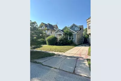 10107 South Boulevard, Loveland, OH 44108 - Photo 1