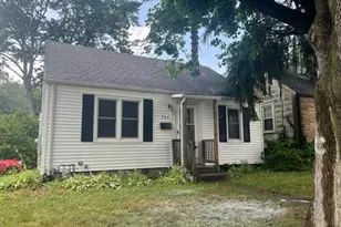 704 Washington St, Wooster, OH 44691 - Photo 1