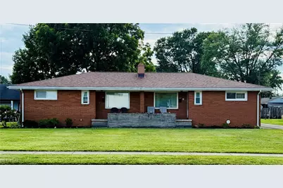 939-941 Fifth Street, Struthers, OH 44471 - Photo 1