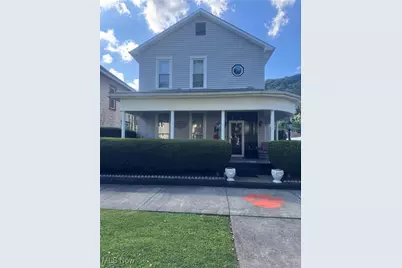 609 Broadway, Wellsville, OH 43968 - Photo 1