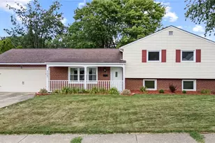 717 7th St NE, North Canton, OH 44720 - Photo 1