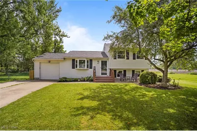 964 Kevin Drive, Kent, OH 44240 - Photo 1