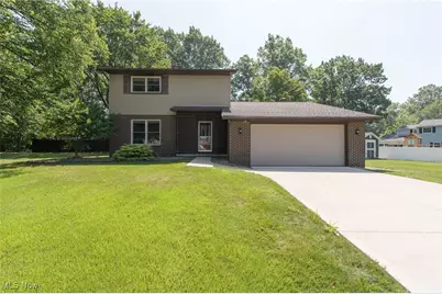 369 Tulip Trail, Wadsworth, OH 44281 - Photo 1