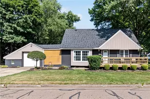 201 Westover Dr, Akron, OH 44313 - Photo 1