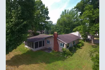 6120 Vale View Drive SW, Sherrodsville, OH 44675 - Photo 1