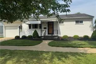 209 N Market St, Loudonville, OH 44842 - Photo 1