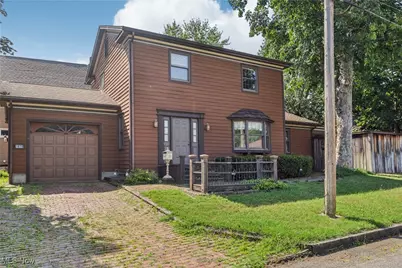 1870 Dallas Avenue, Akron, OH 44301 - Photo 1