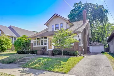 844 8th Street NE, Massillon, OH 44646 - Photo 1