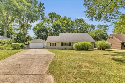 2407 Clyde Street, Poland, OH 44514 - Photo 1