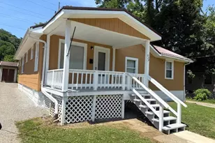 627 Schaum Ave, Zanesville, OH 43701 - Photo 1