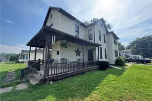 703 Spangler Dr, Zanesville, OH 43701 - Photo 1