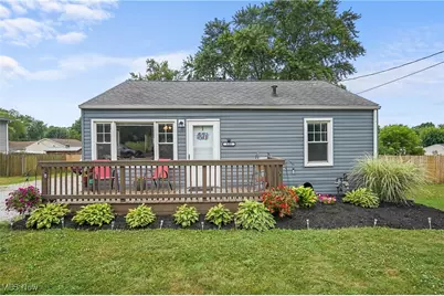 522 Edith Avenue, Akron, OH 44312 - Photo 1