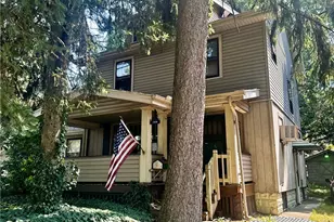 1039 Neptune Ave, Akron, OH 44301 - Photo 1