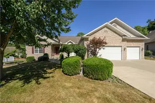 2889 Vicksburg Ave NW, Canton, OH 44708 - Photo 1