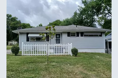 494 Camden Avenue, Youngstown, OH 44505 - Photo 1