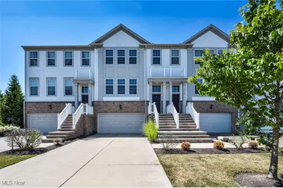 6008 N Pointe Drive, Pepper Pike, OH 44124 - Photo 1