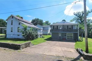 412 Lord St, Marietta, OH 45750 - Photo 1