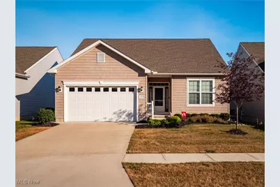 3831 Heron Drive, Lorain, OH 44053 - Photo 1